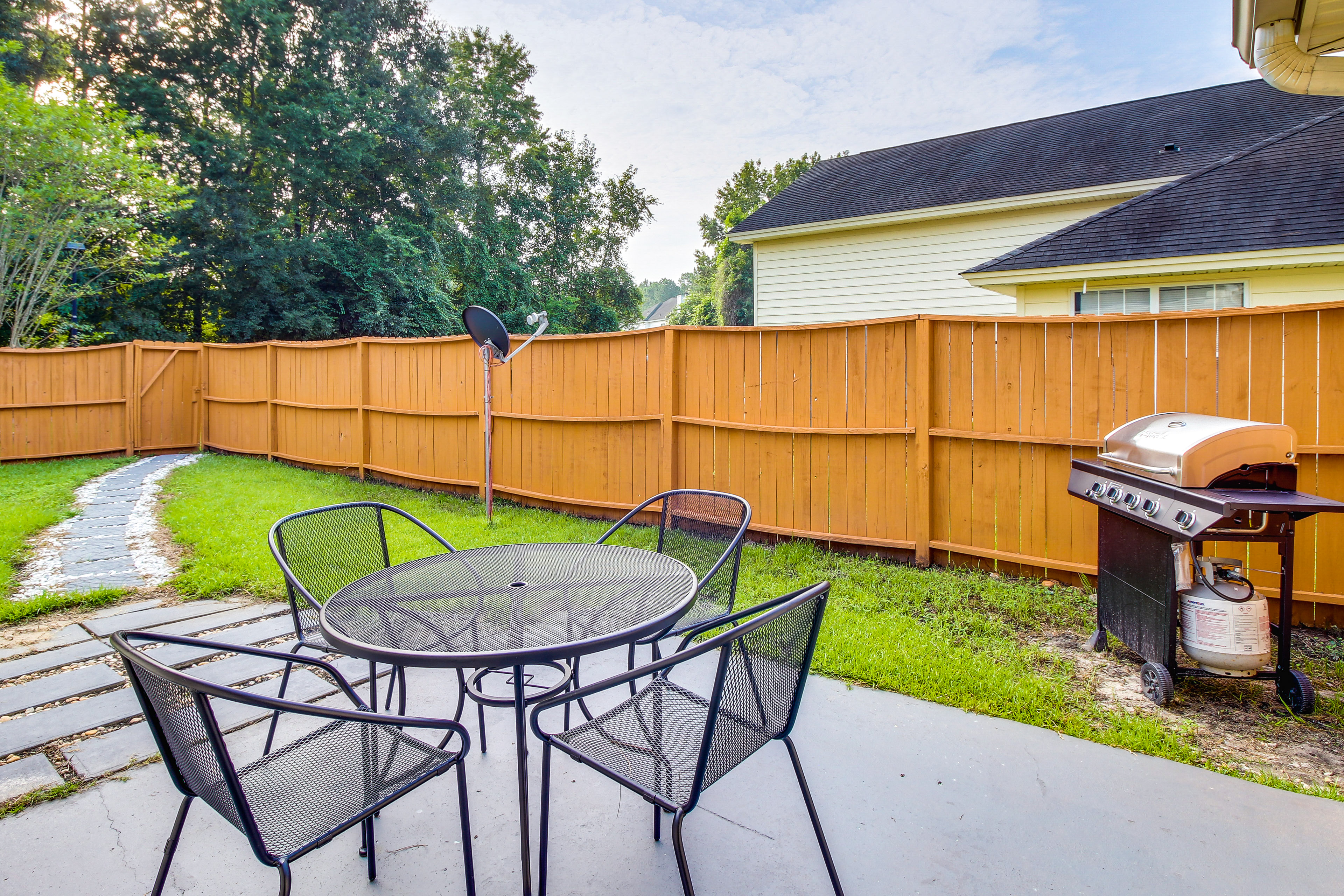 Property Image 2 - Soothing Savannah Townhome with Patio!