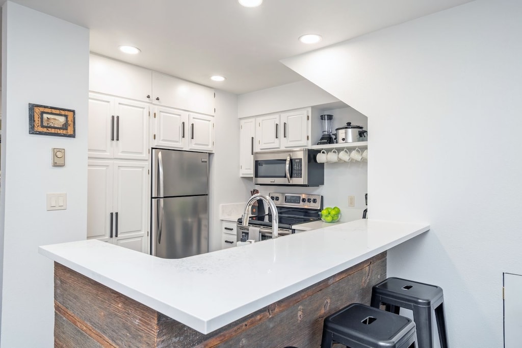 Updated kitchen with stainless steel appliances!
