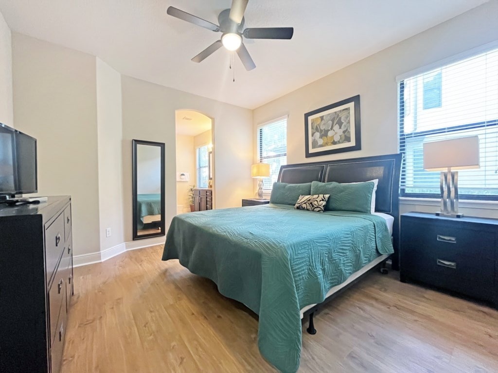 112-Downstairs King Master.jpg