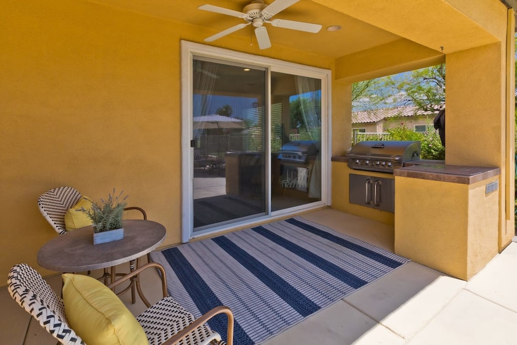 Covered Patio with convenient Natural gas BBQ.