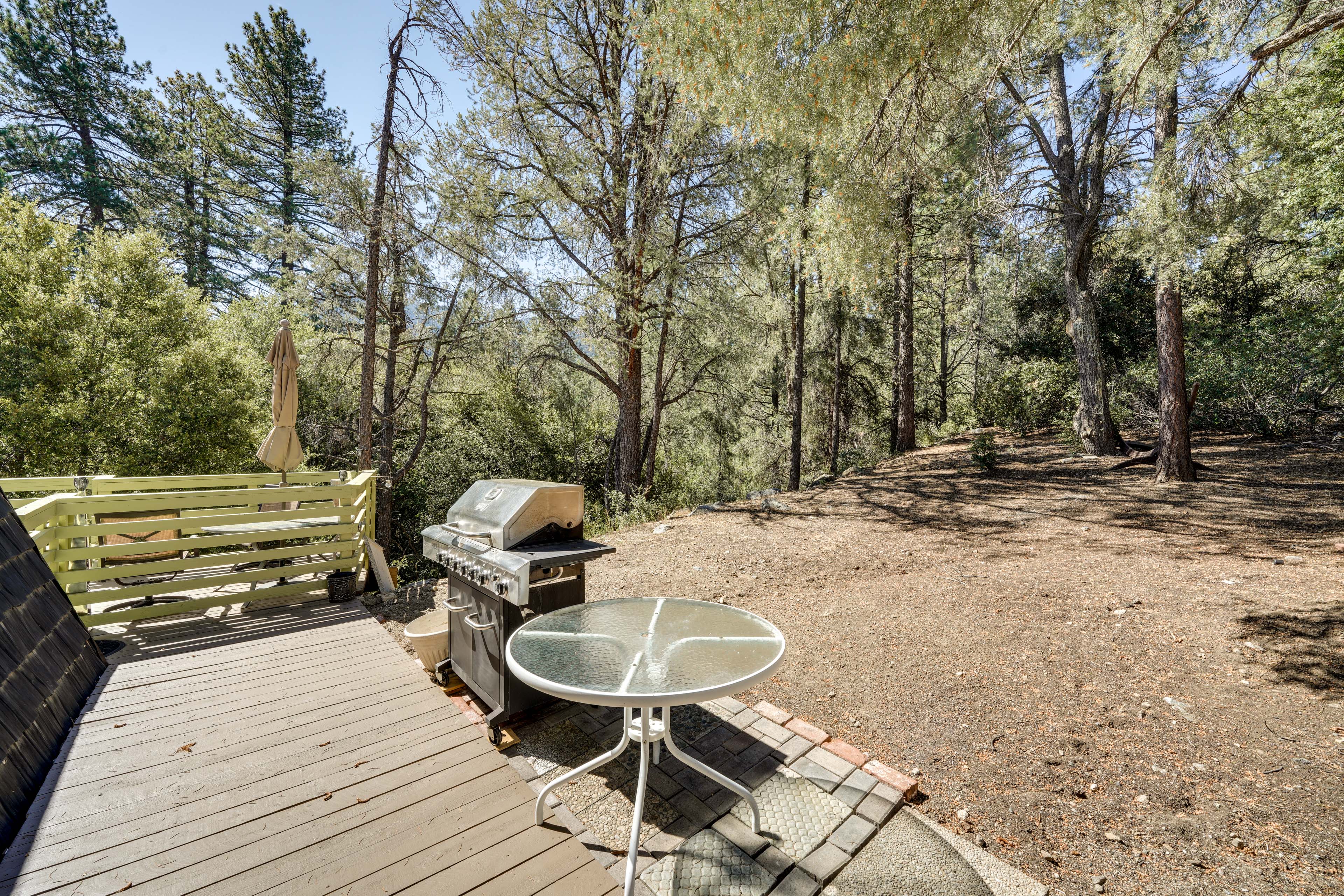 Modern Pine Mountain Club Cabin w/ Community Pool!