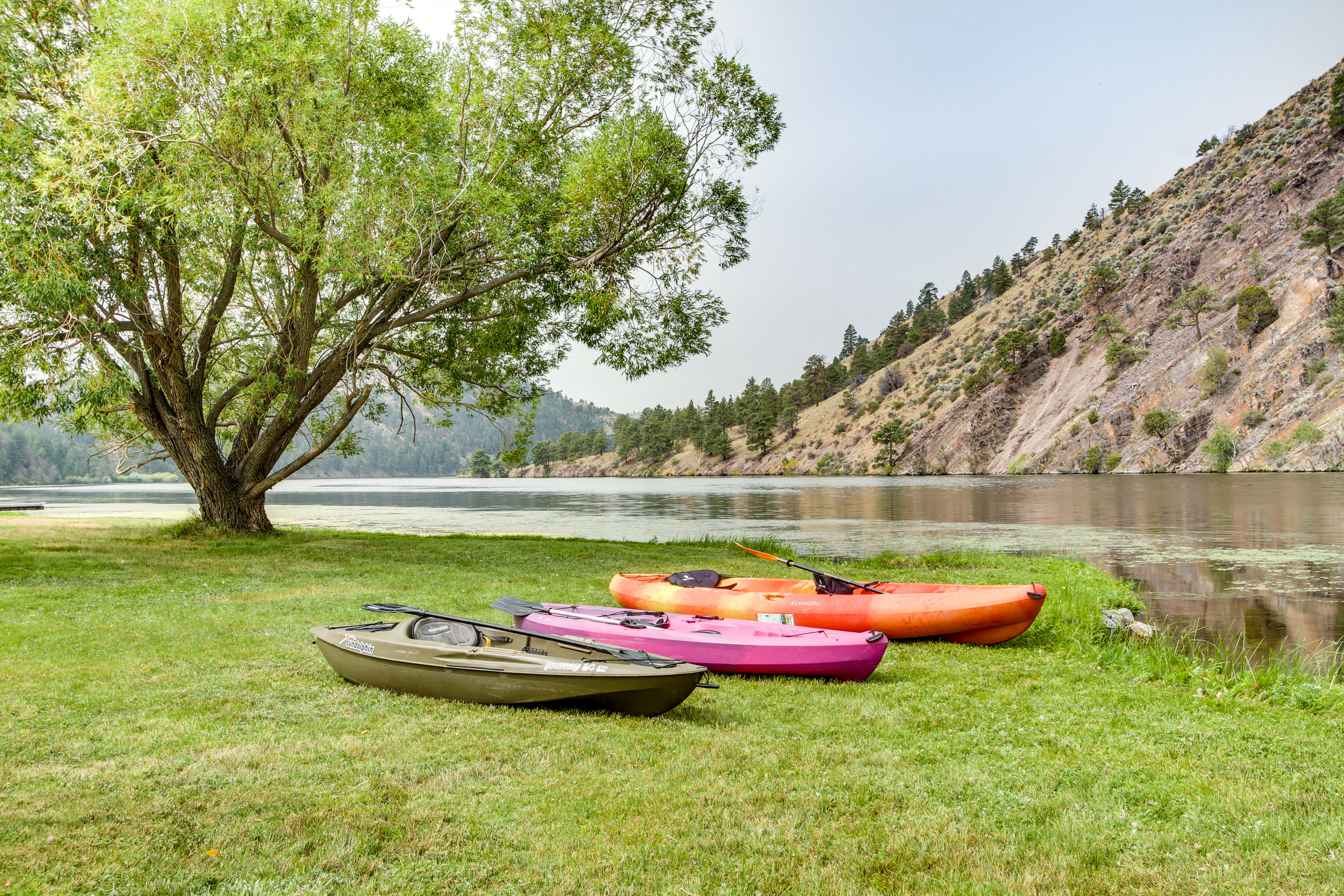 Property Image 2 - Riverfront Helena Retreat w/ Small Dock + Kayaks!