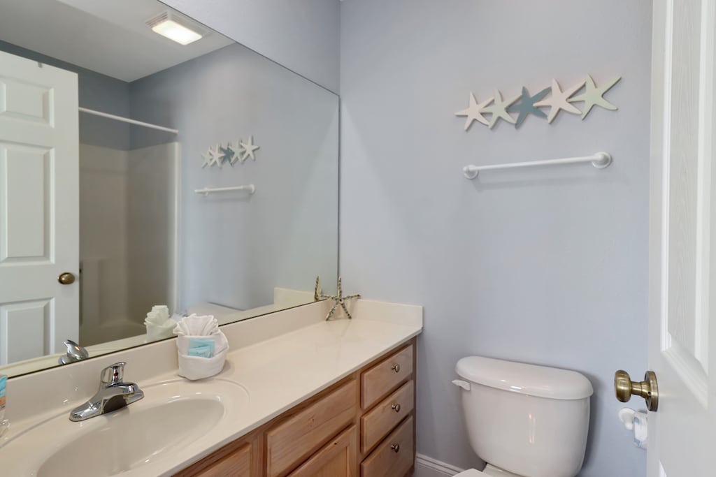 Bedroom 1 - Master Bath