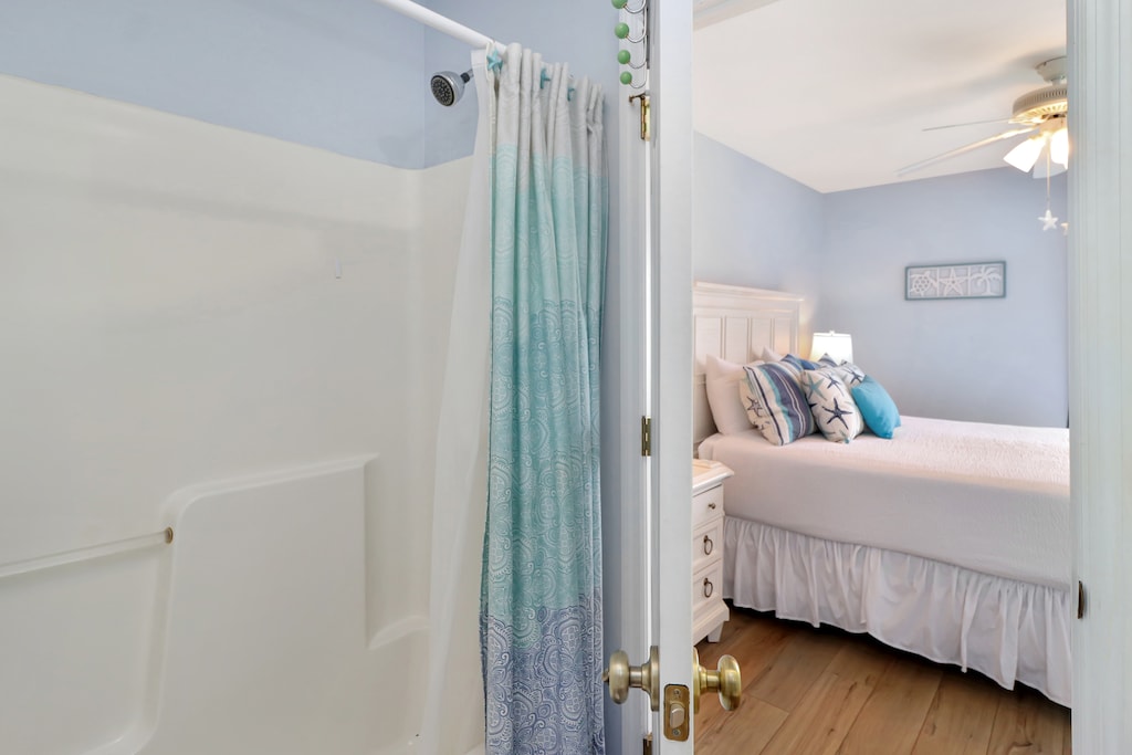 Bedroom 1 - Master Bath Shower