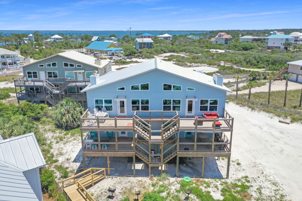 Paradise by the Gulf - Beachside Exterior
