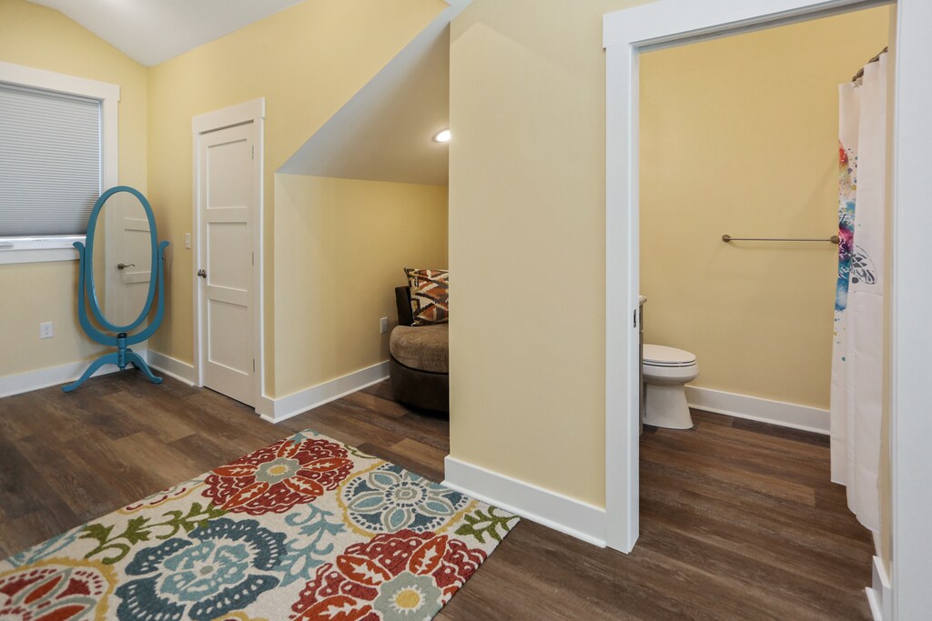 Bedroom 3 - Reading Nook & Full Bath