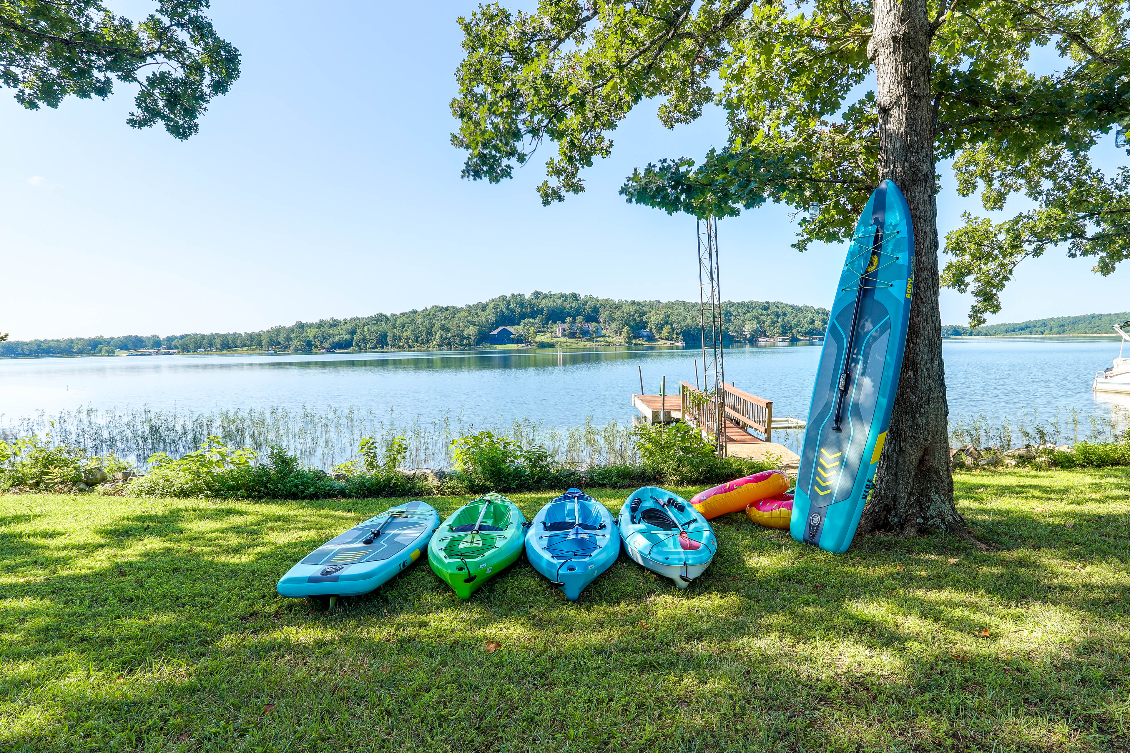 Property Image 1 - Lakefront Arkansas Escape w/ Grill, Dock & Kayaks!