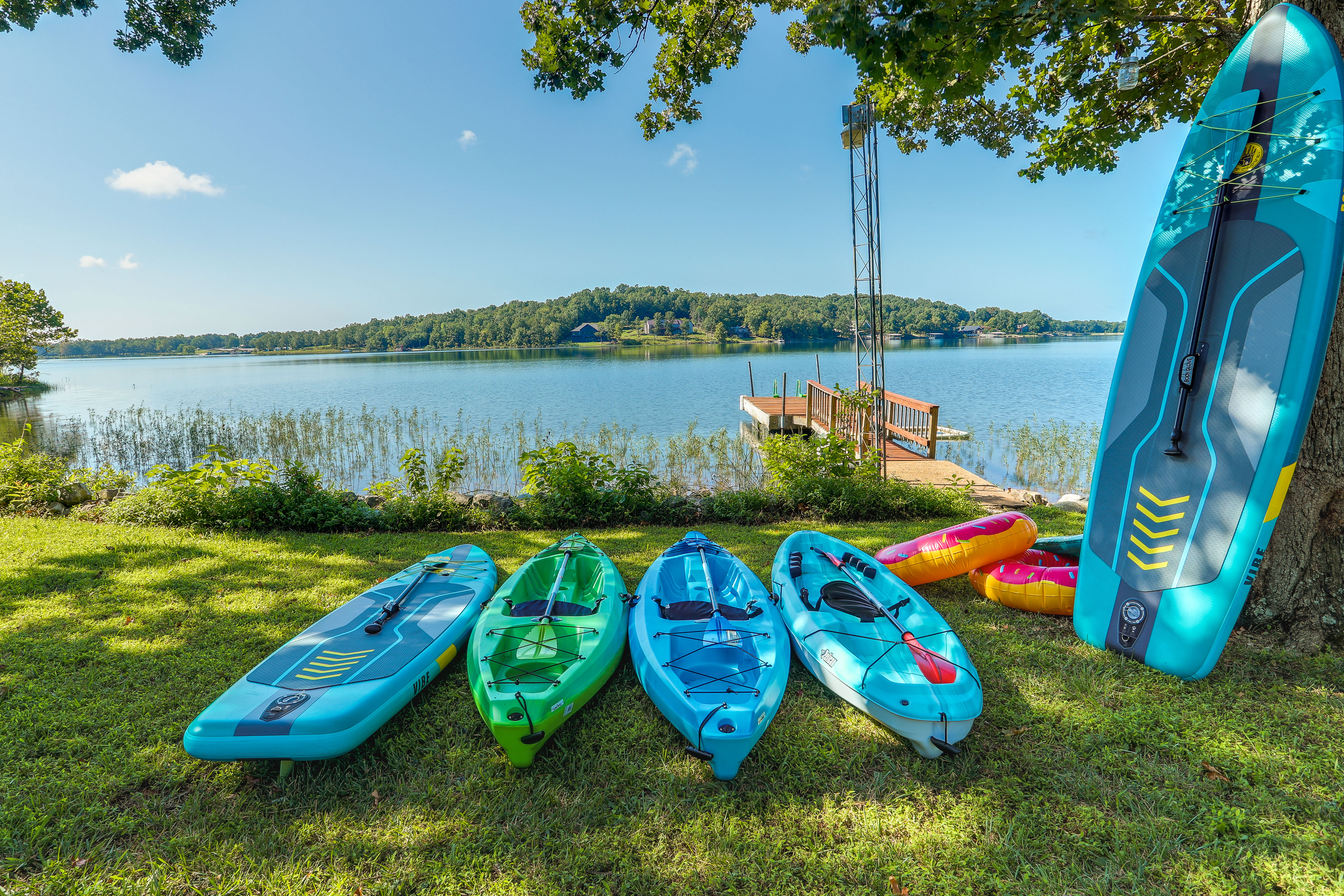 Property Image 1 - Lakefront Arkansas Escape w/ Grill, Dock & Kayaks!