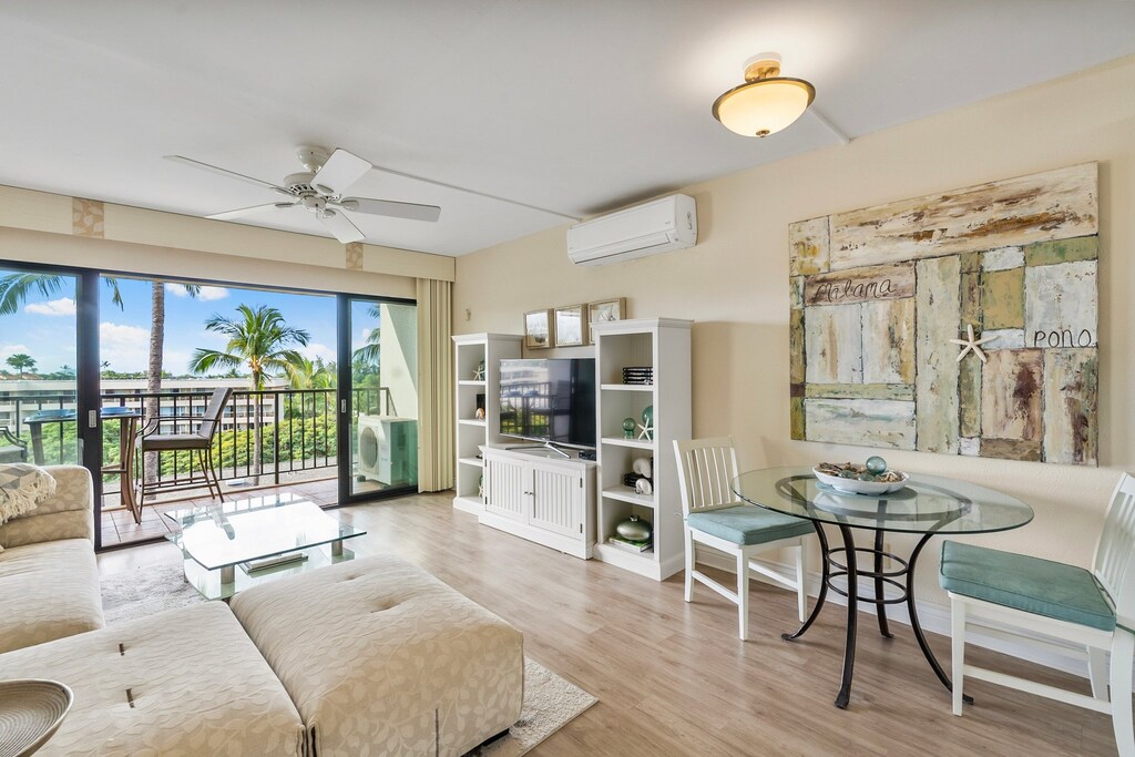 Living room and dining area shares this cozy space.
