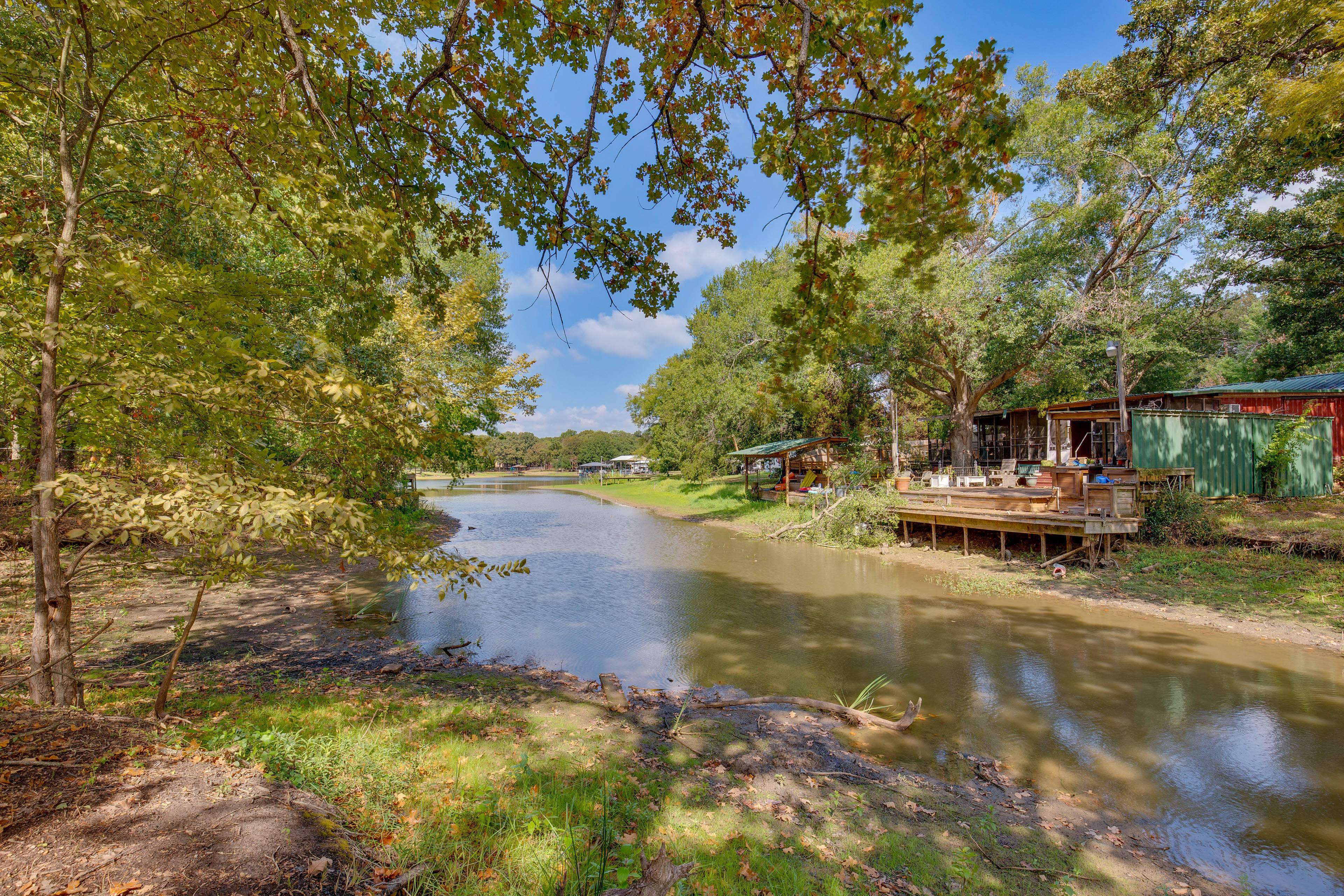 Property Image 1 - Malakoff Retreat w/ Hot Tub & Lake Access!