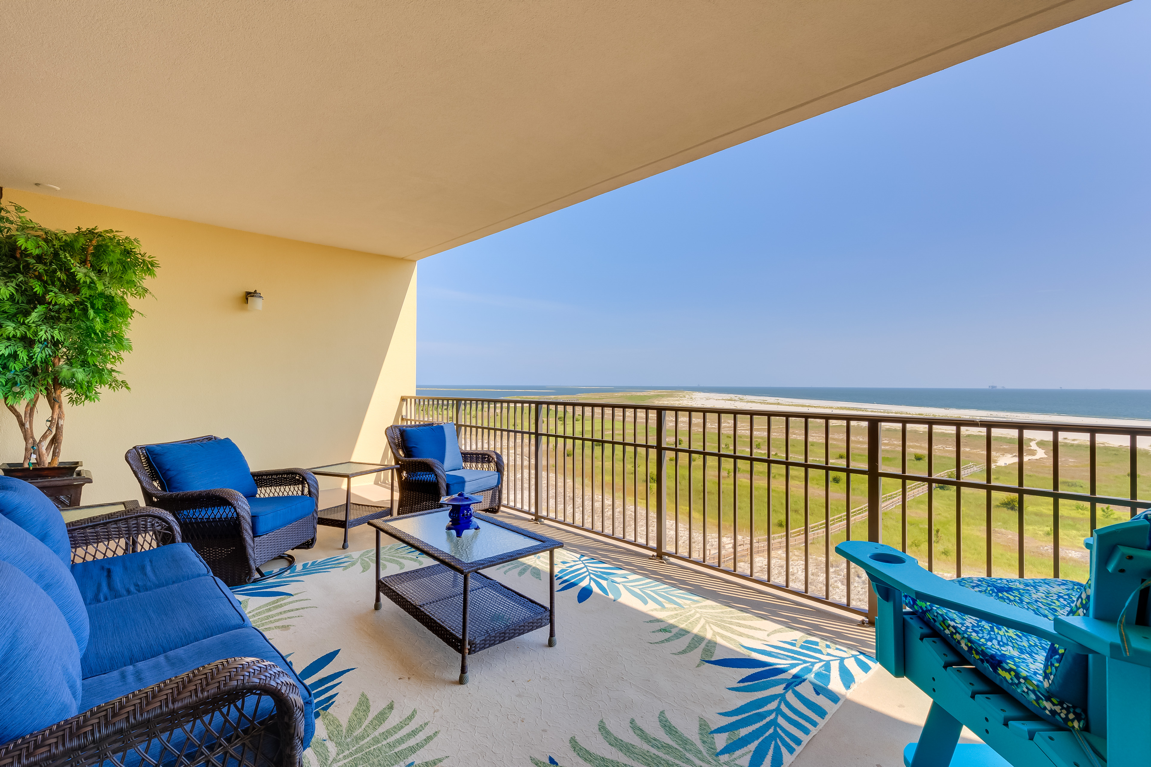 Property Image 1 - Dauphin Island Condo in Holiday Isle with Balcony!