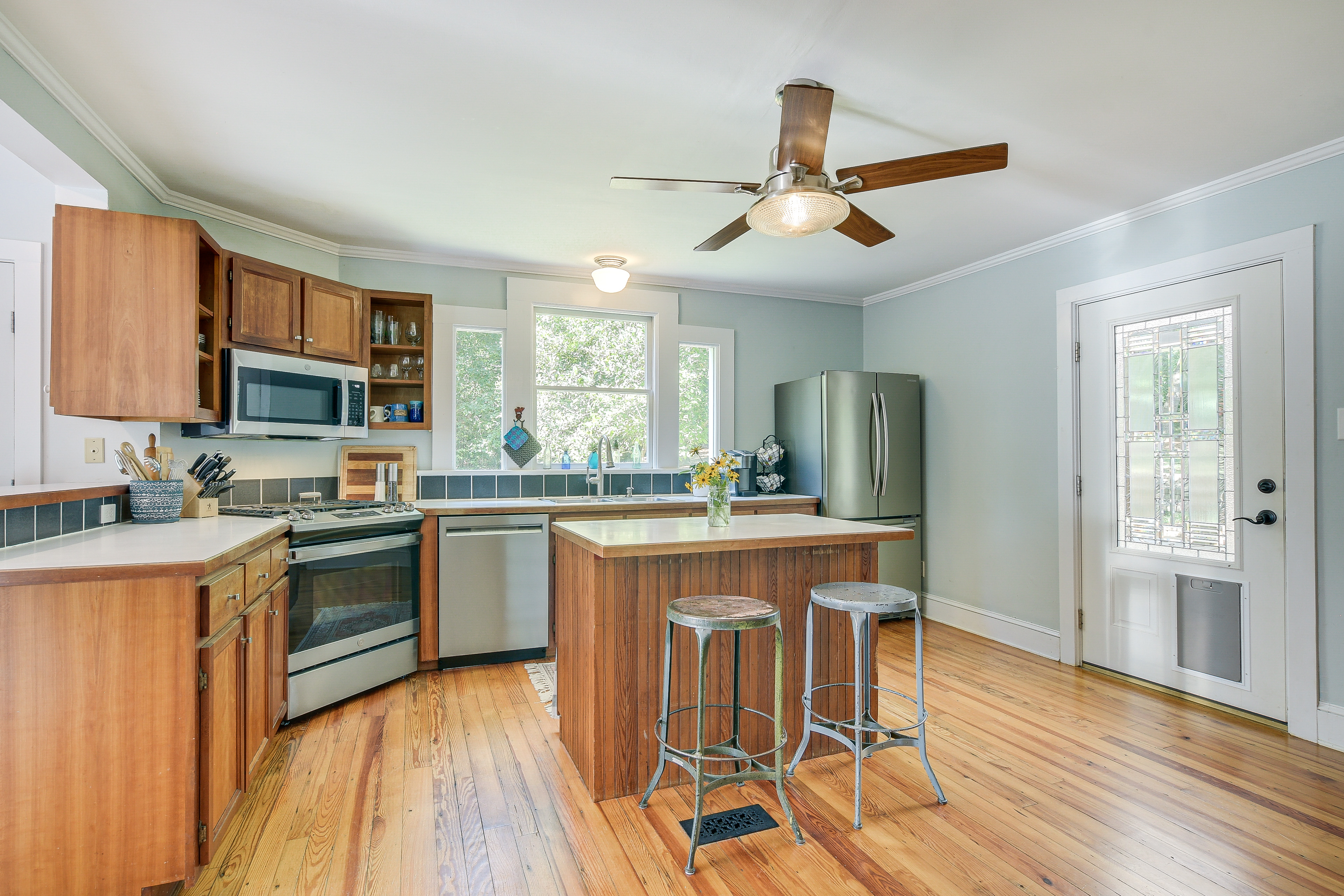 Historic & Charming Pittsboro Home w/ Fireplaces