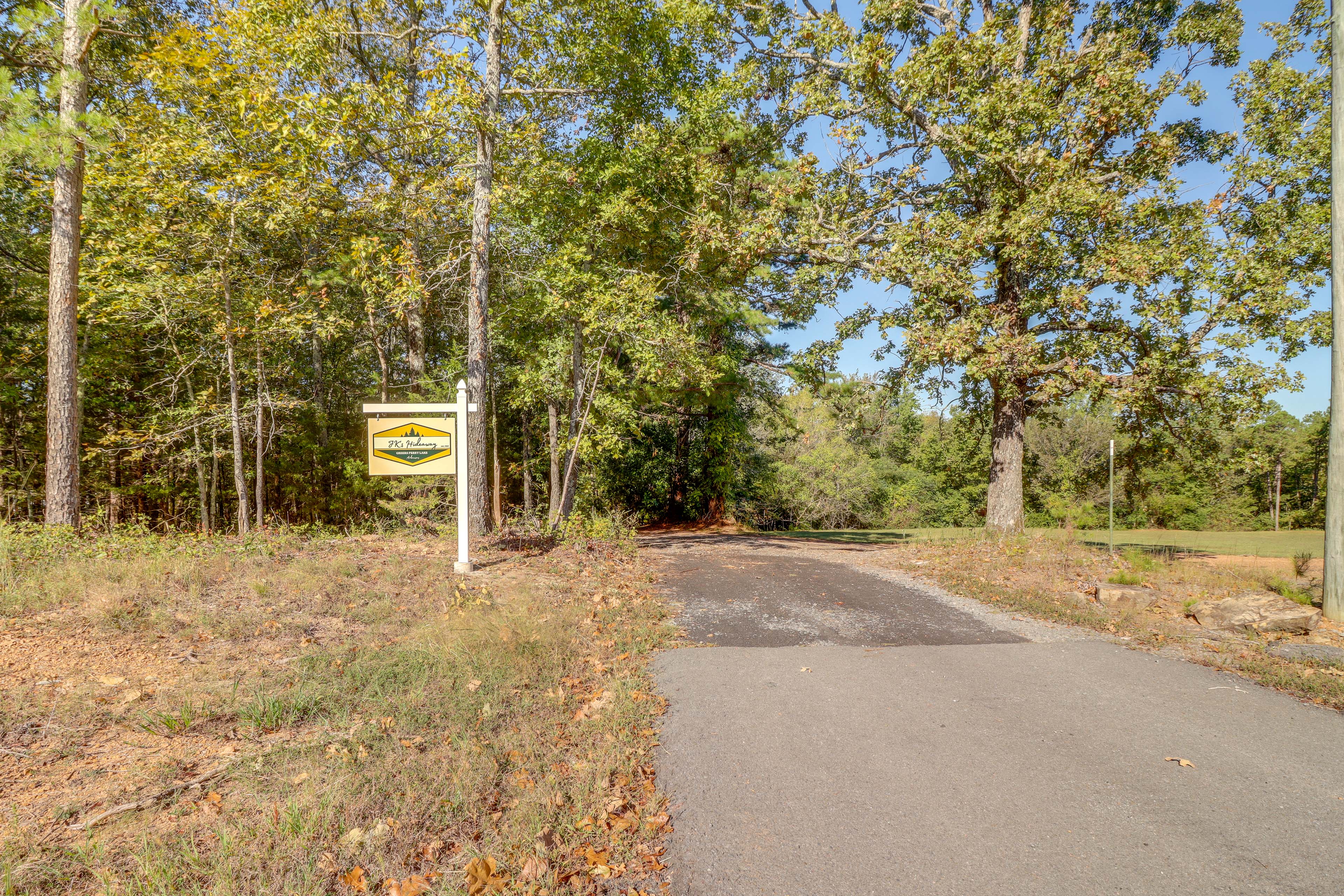 Property Image 1 - Greers Ferry Hideaway: Lake View, Boat Ramp Access