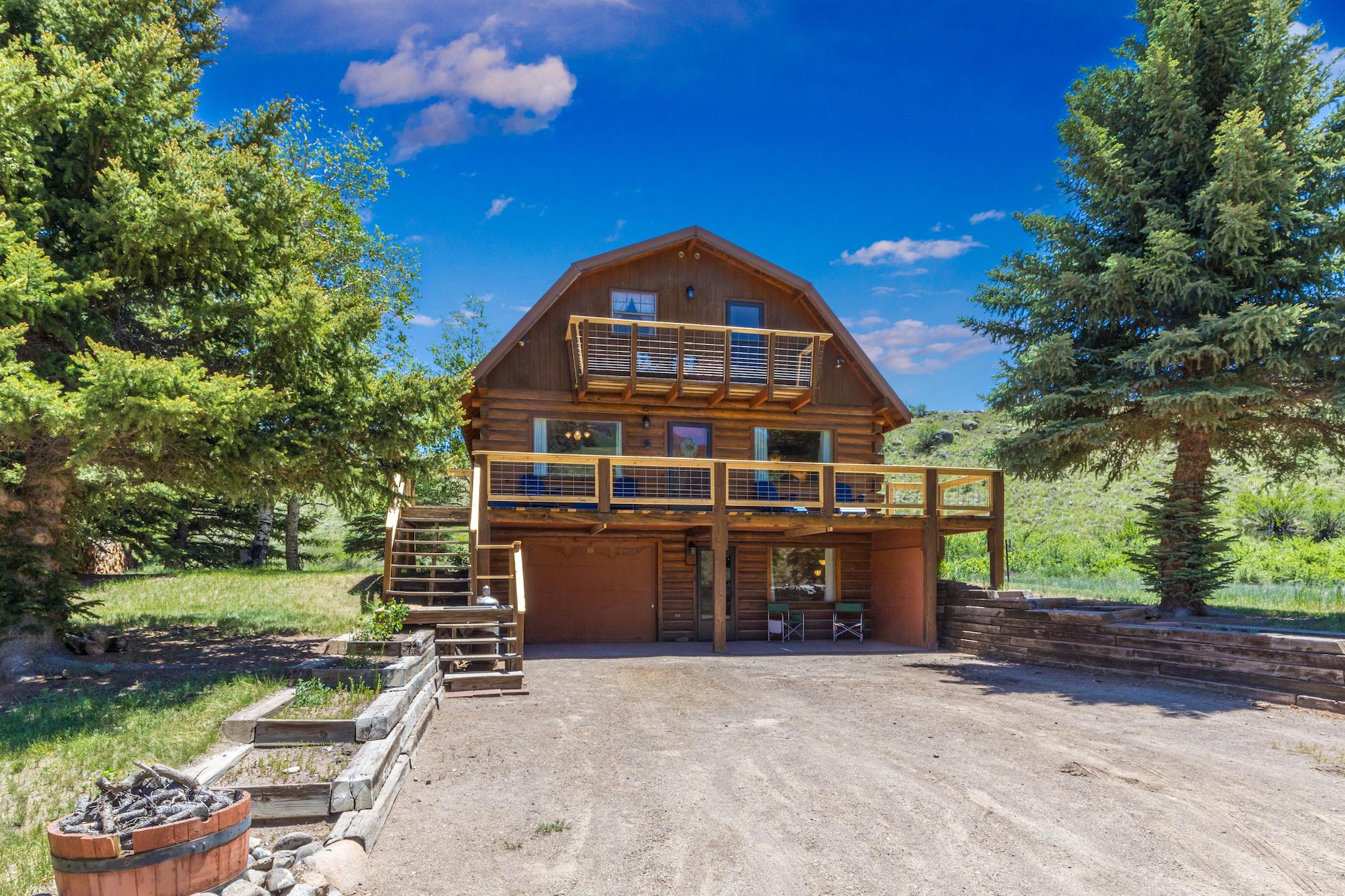 River Gem Home Rental in Creede