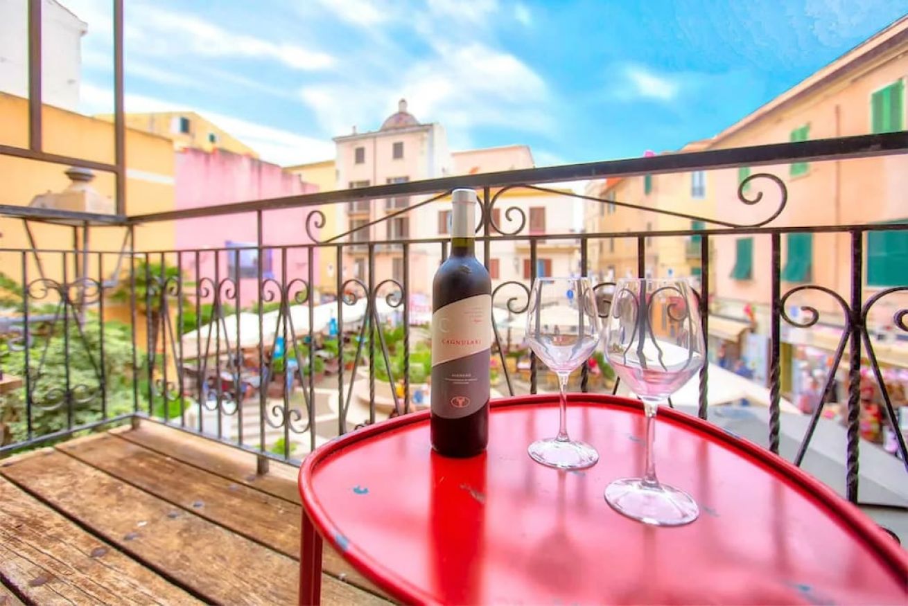 Property Image 1 - Alghero flat Medina for 6 guests in the historic centre