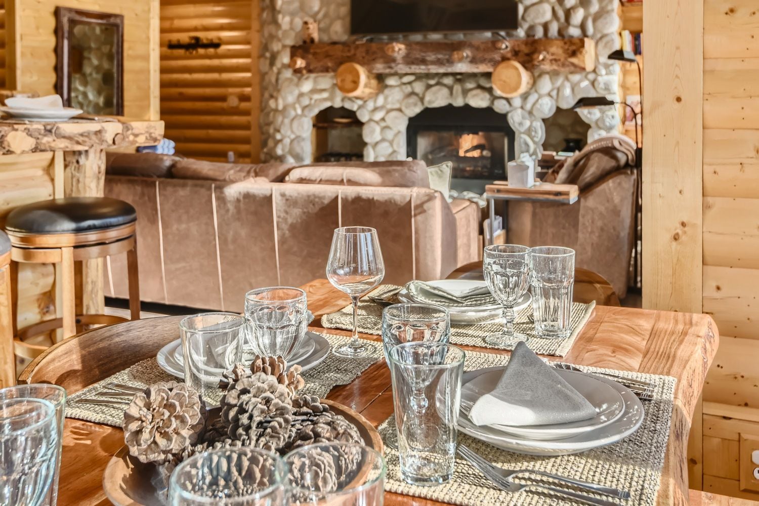 Enjoy a lovely apres ski meal with the family - 