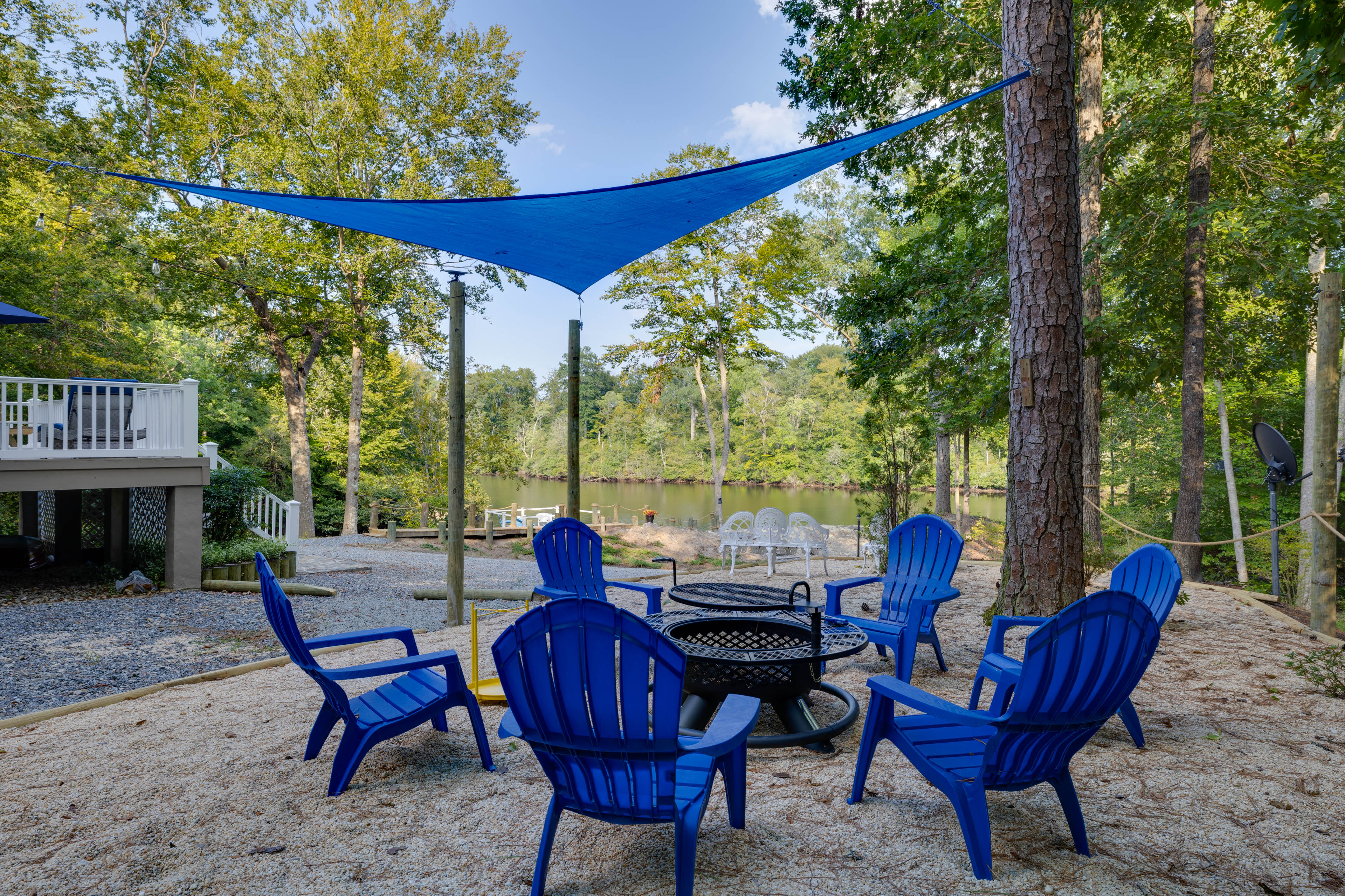 Property Image 2 - Waterfront Hartfield Vacation Rental w/ Dock!