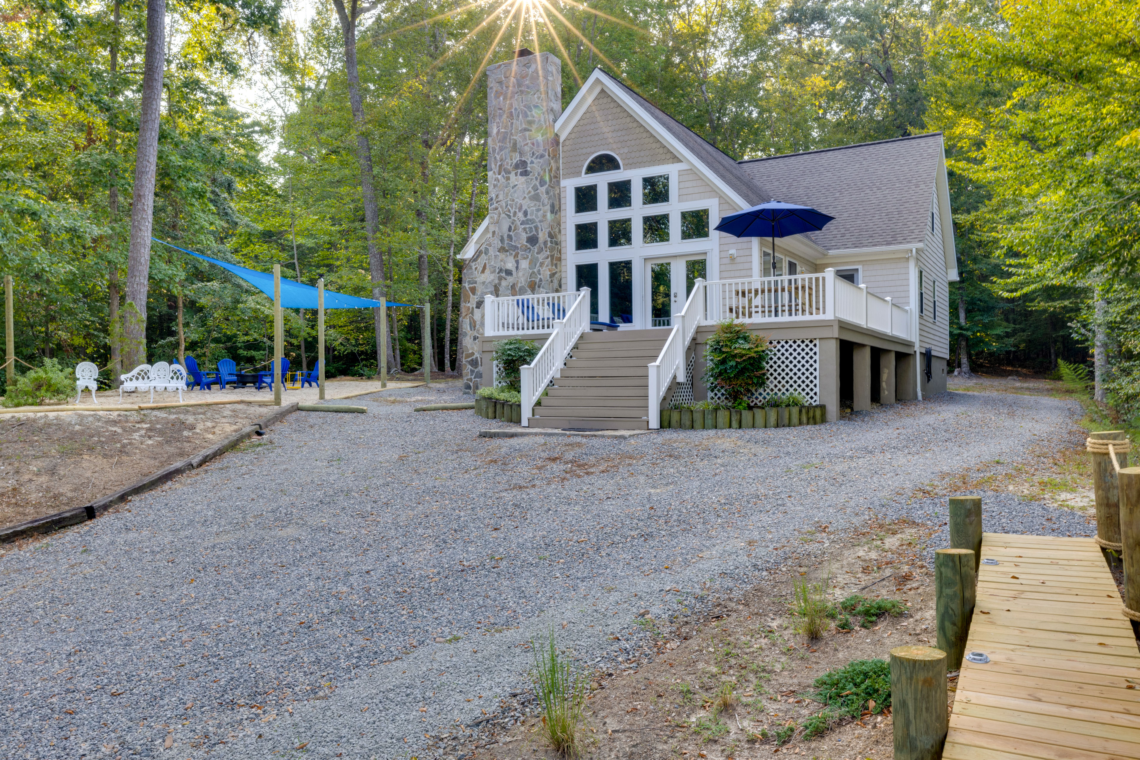 Property Image 2 - Waterfront Hartfield Vacation Rental w/ Dock!