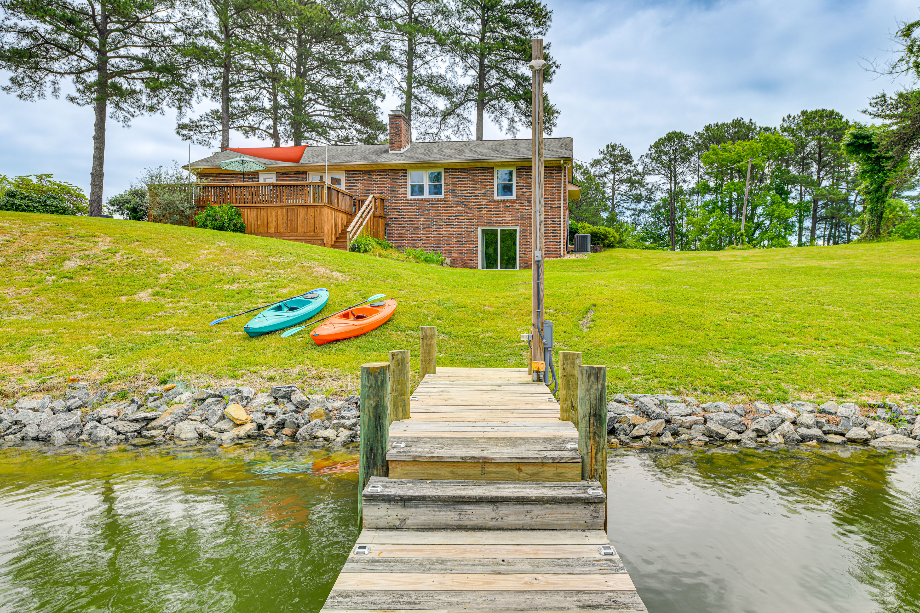 Property Image 1 - Riverfront Virginia Home - Dock, Fire Pit & Kayaks