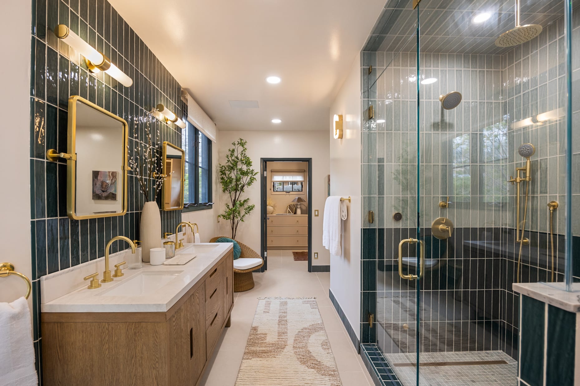 Luxurious master bathroom featuring a newly installed amenities.