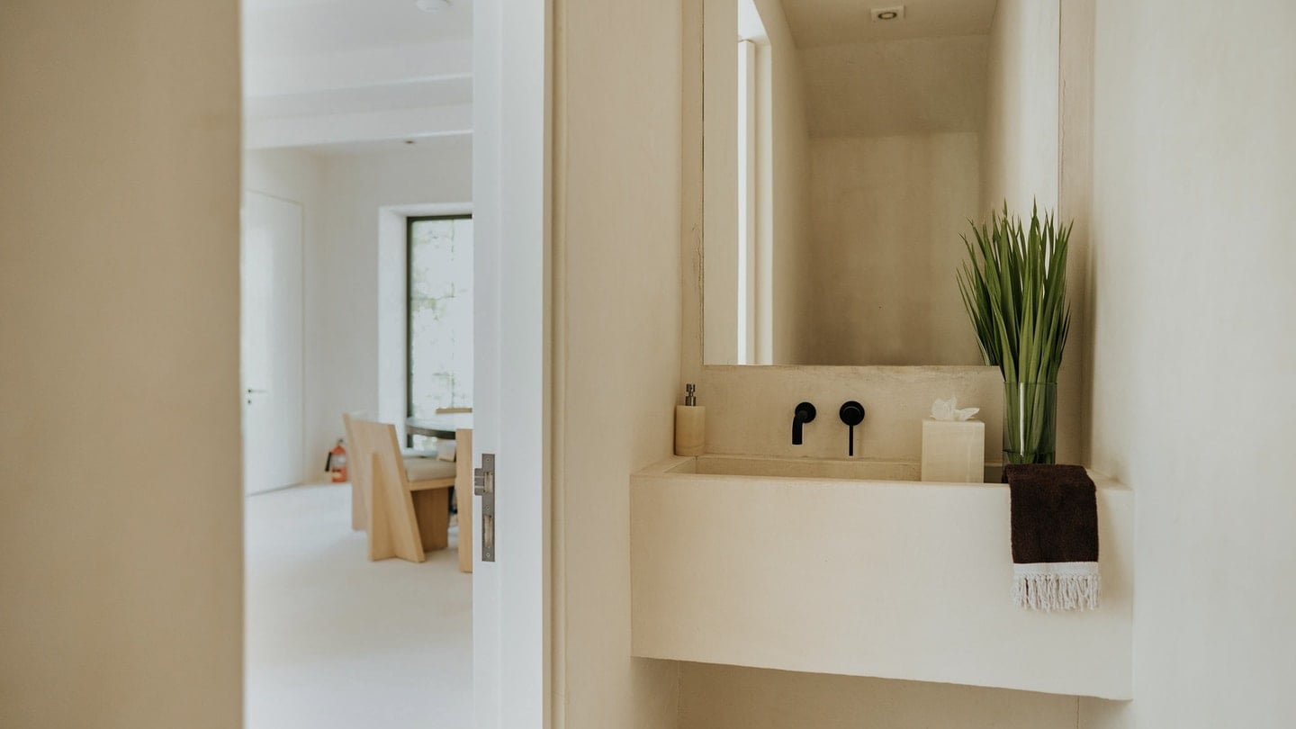 Sleek Villa in Gated Community with Resort Access Sleek Villa in Gated Community with Resort Access