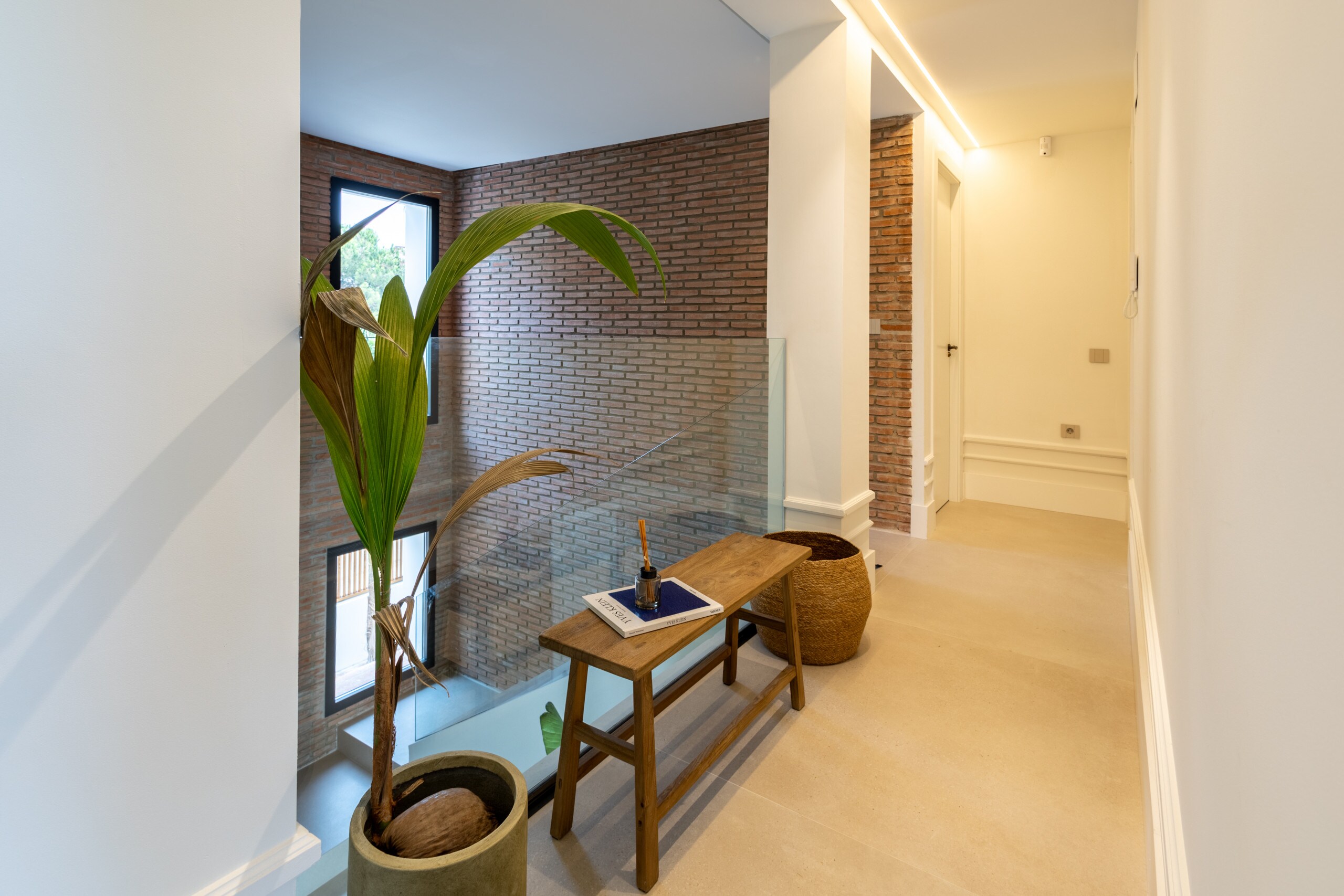 Luxury villa with 2 private swimming pools (outdoor and heated), cinema room and spectacular golf course views