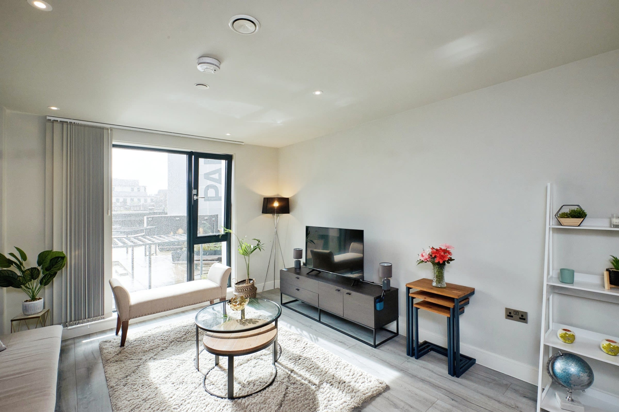 Property Image 2 - Luxury 1-Bed on Bham’s Vibrant Broad St, Sleeps 4