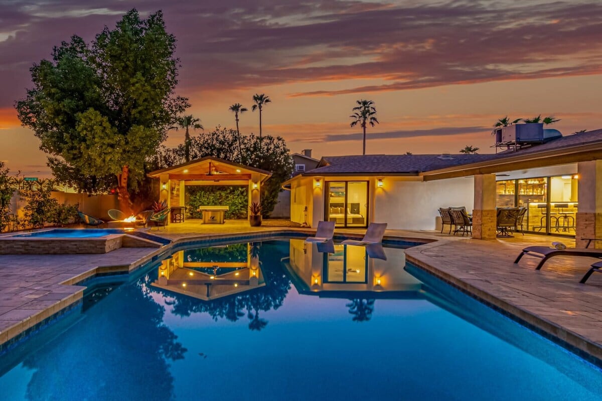 Refreshing Custom Deep Water Private Pool with Baja Wading Shelf and Relaxing Hot Tub