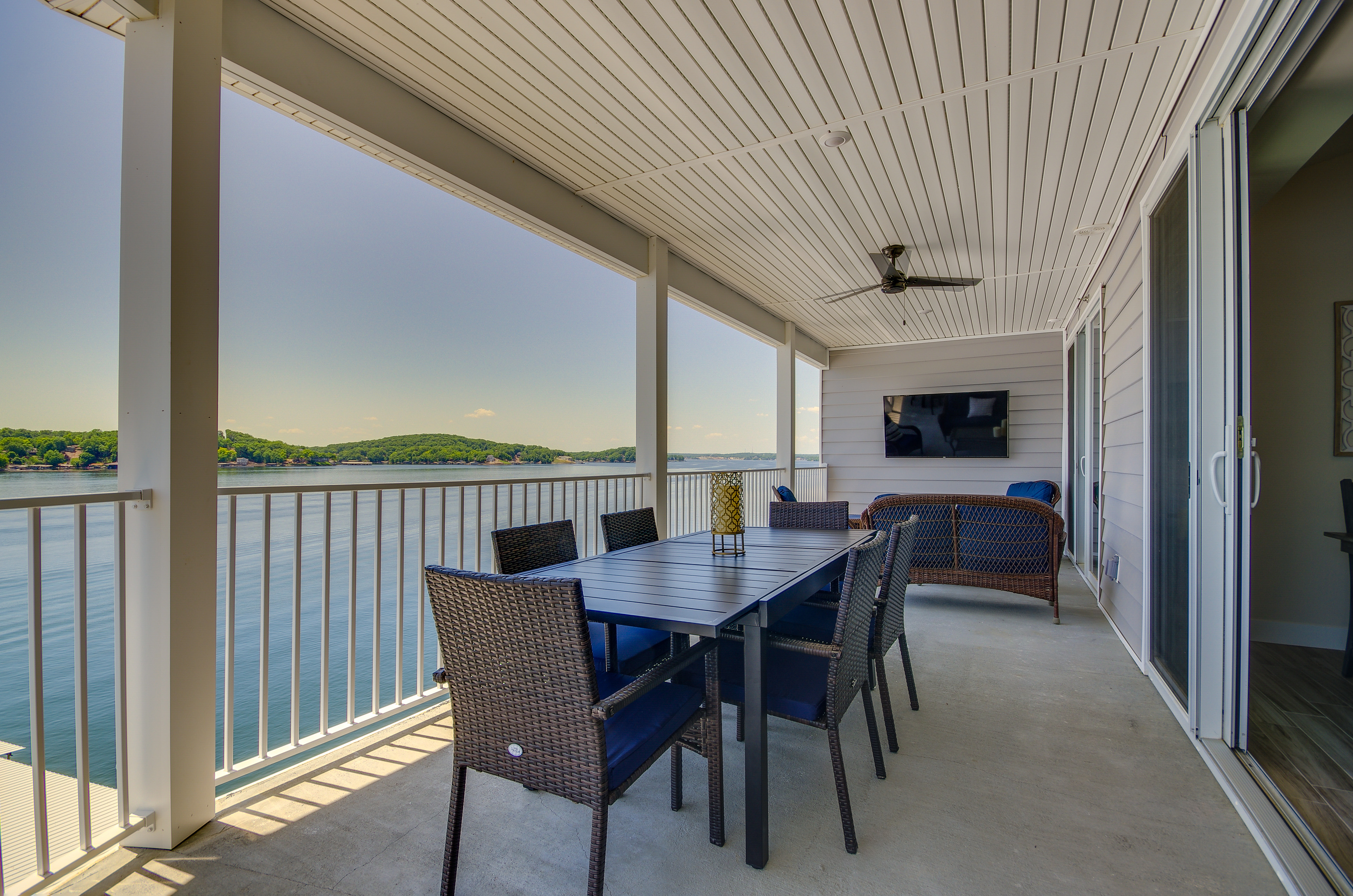 Property Image 1 - Lake of the Ozarks Condo w/ Views & Pool Access!