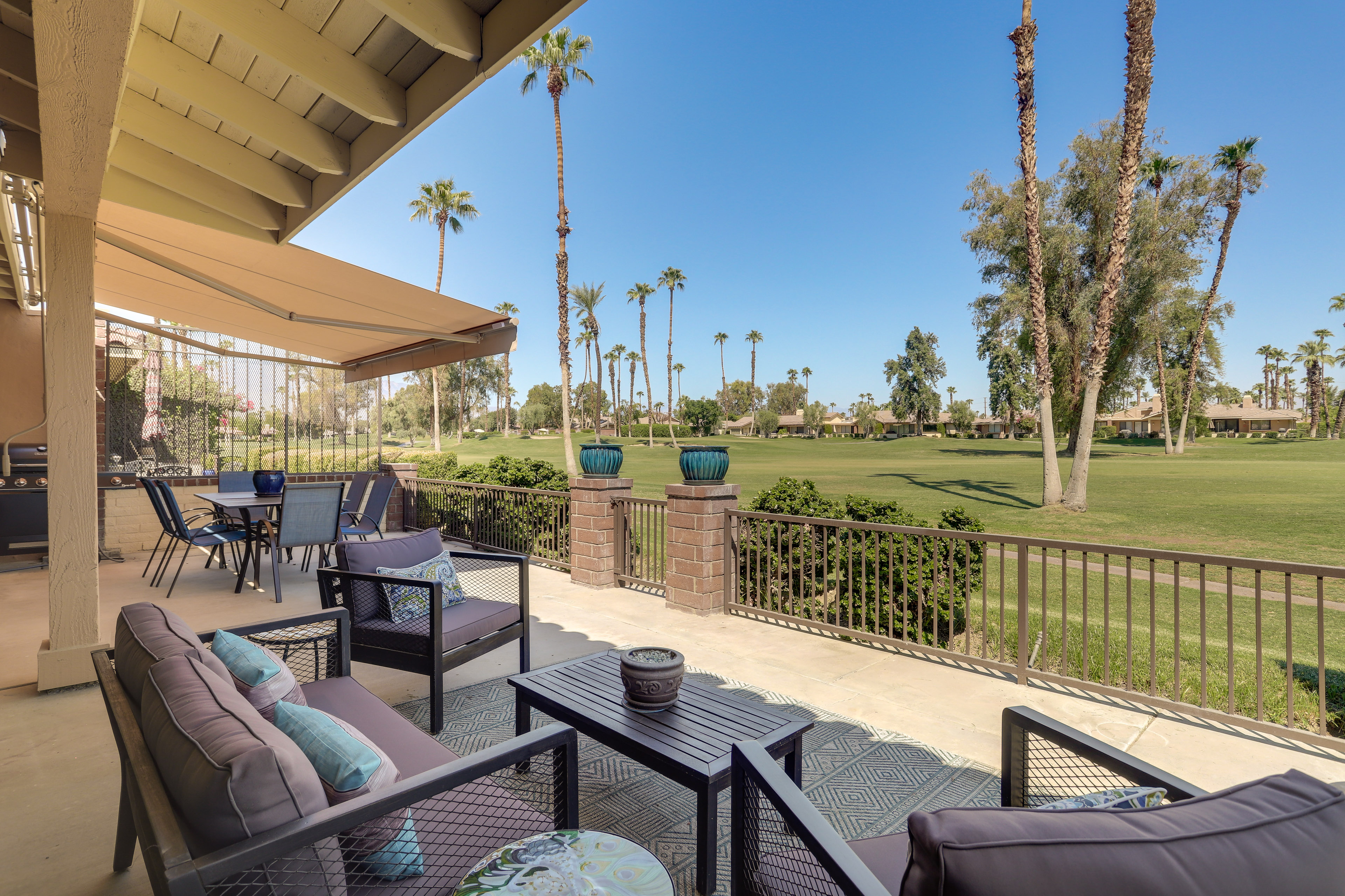 Property Image 2 - Palm Desert Condo w/ Golf Course & Pool Access!