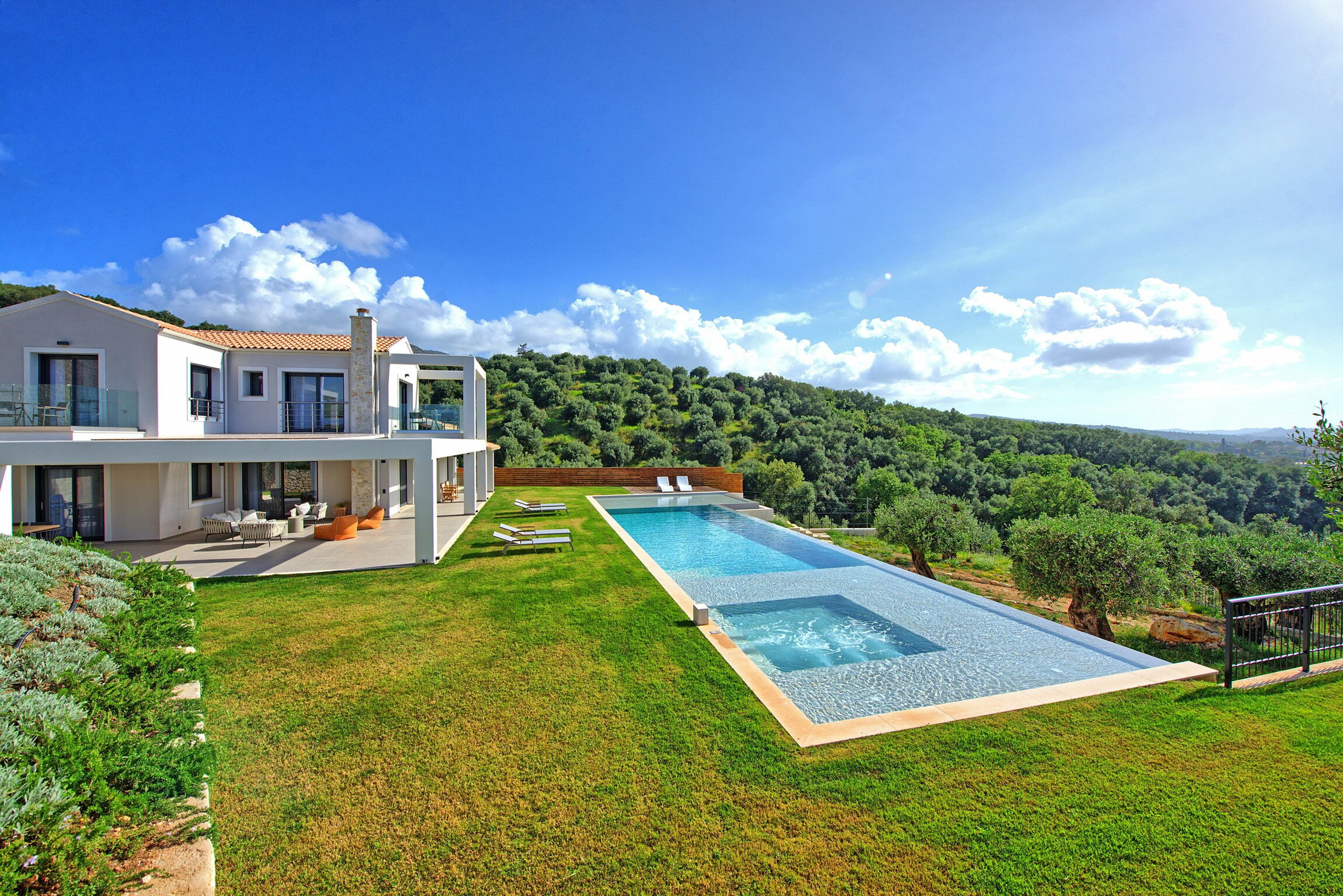 Property Image 1 - Villa Ebellina