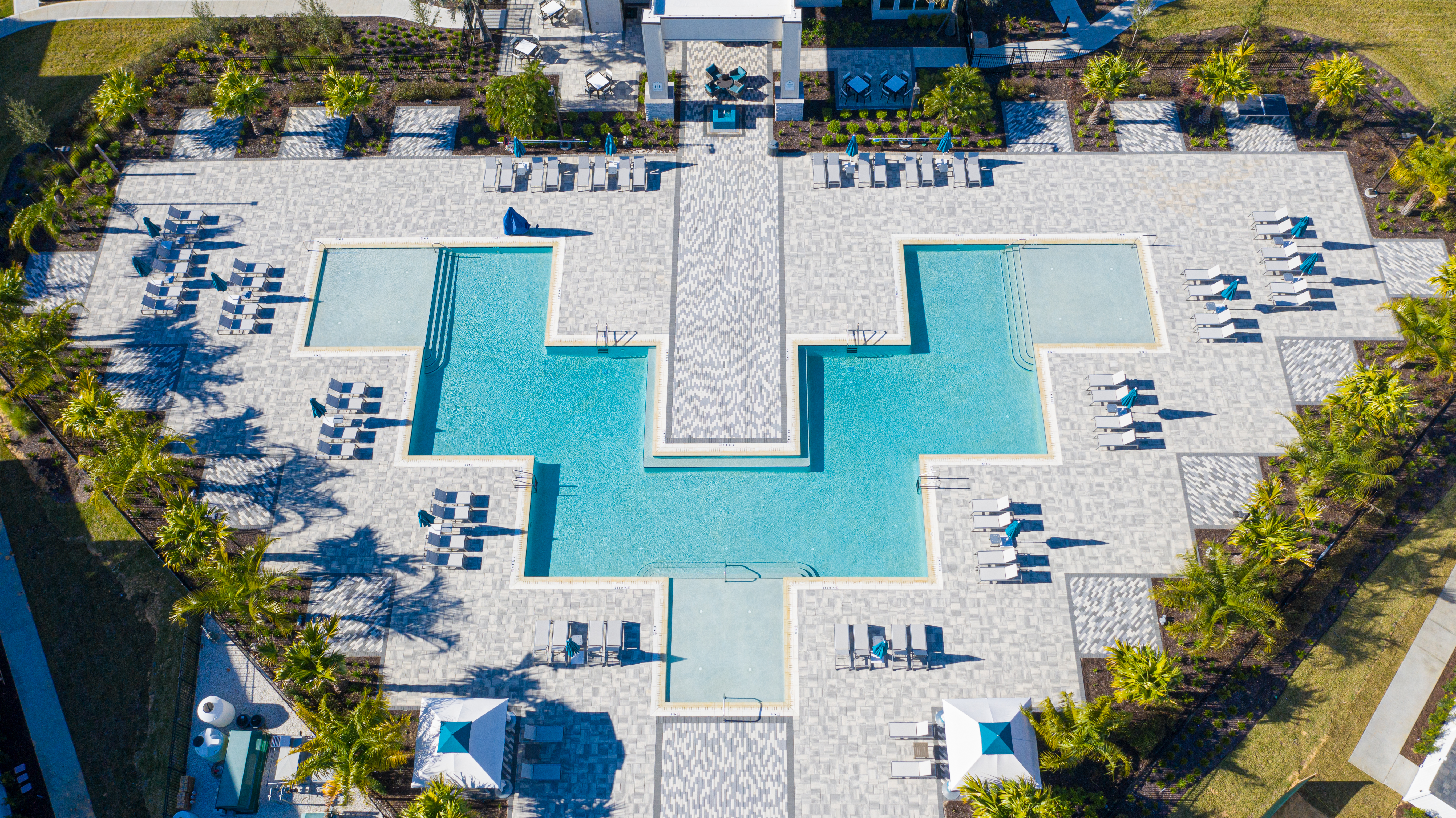 Property Image 2 - Luxury Condo with Pool Table & Resort Amenities near Disney - B29 #222