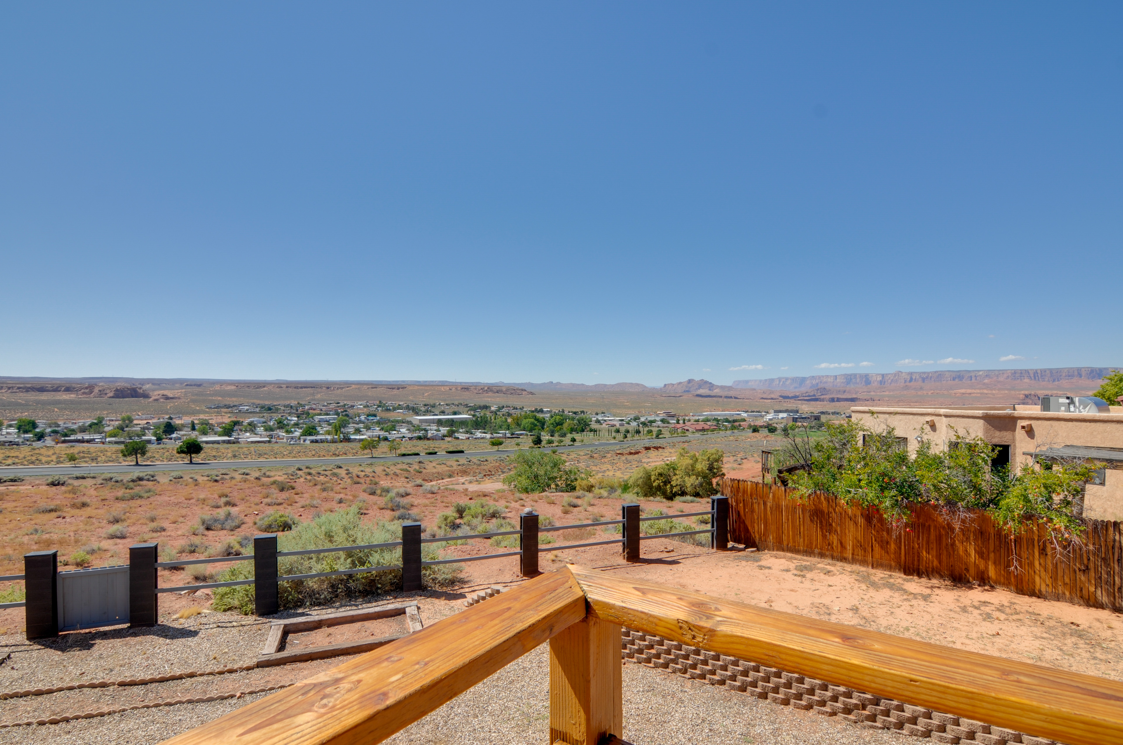 Picturesque Page Home Near Lake Powell & Hiking!