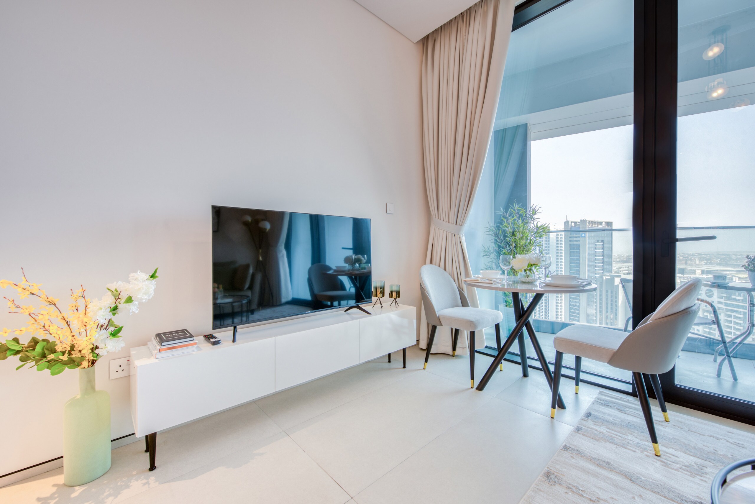 Property Image 2 - Captivating 1BR at The Address Residences in JBR