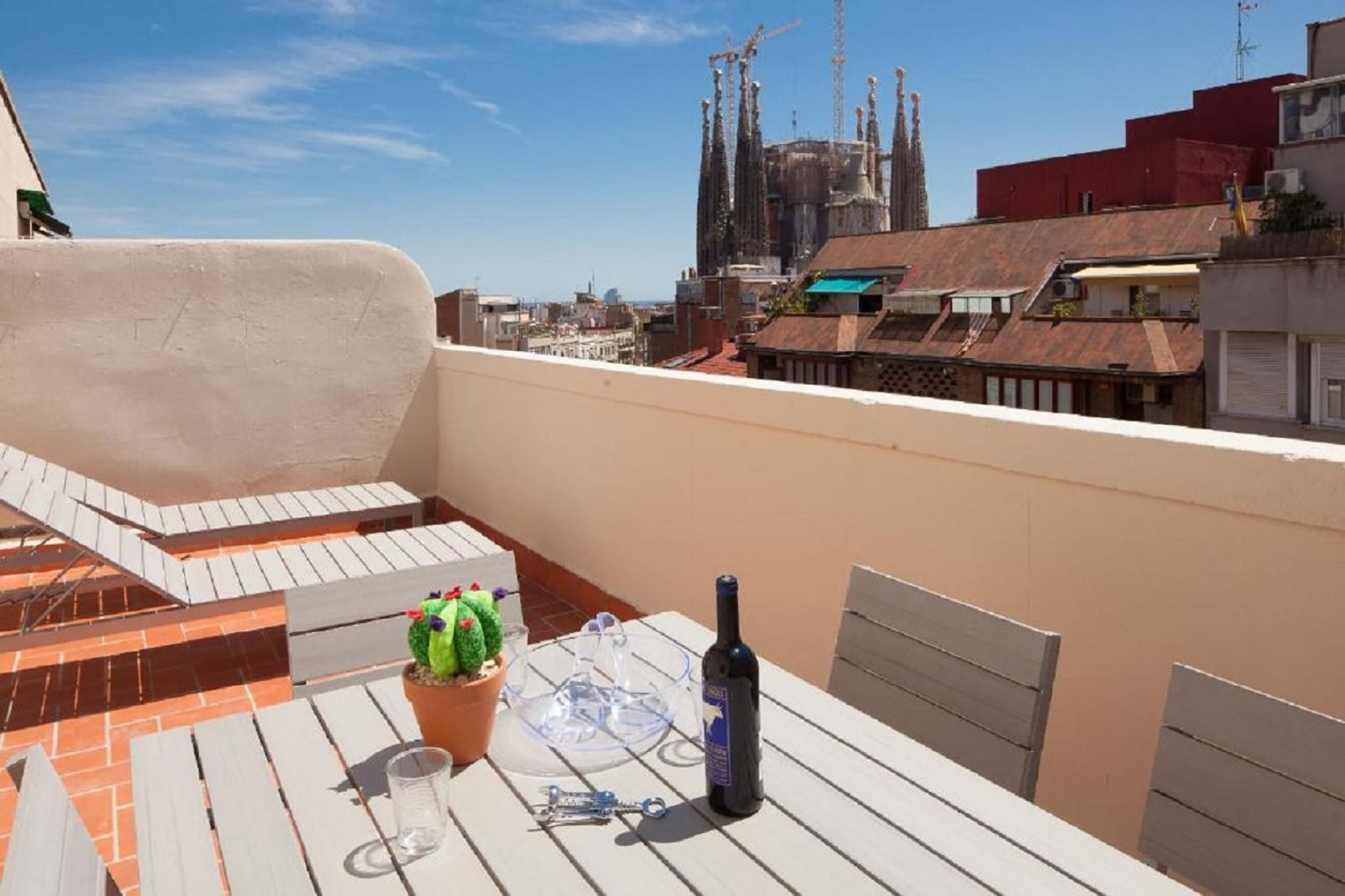 Property Image 1 - SAGRADA FAMILIA ATTIC