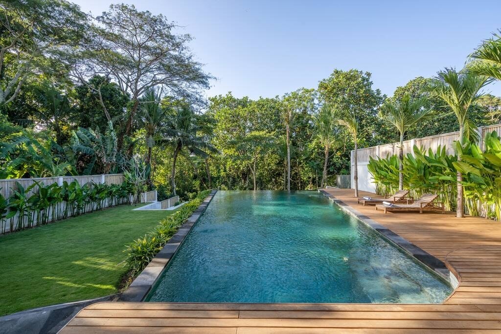 Property Image 1 - Infinity Pool Villa with Ice Bath and Skate Ramp