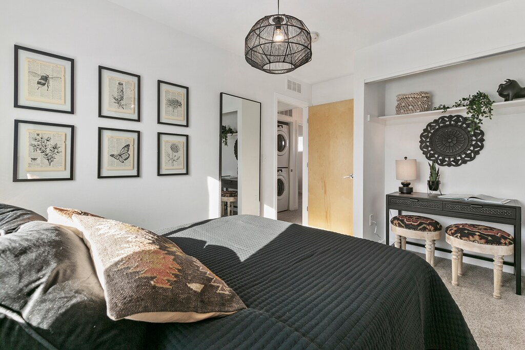 Bedroom 3 | Queen Bed with Laptop-friendly Workspace (second level)