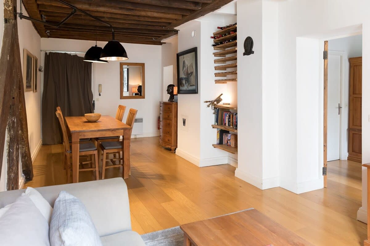 Property Image 1 - Marais Tradition|1Bedroom in the heart of Marais