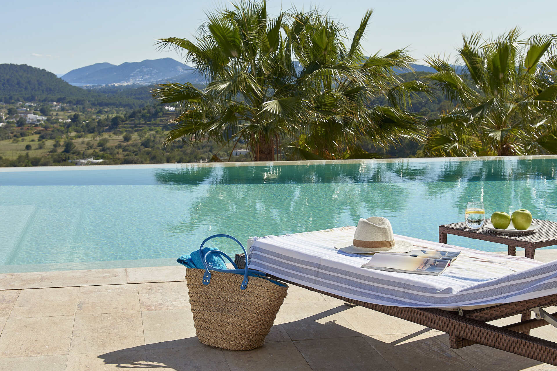 Property Image 2 - Luxury Private Holiday Villa with Private Pool, Ibiza Villa 1281