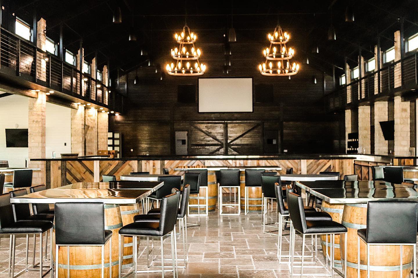 Welcome to the largest tasting room in Texas and in Fredericksburg, where you'll find excellent wine from English Newsom Cellars and great eats from our in-house restaurant! Enjoy a wine tasting, a cheeseboard, or our brisket tacos!