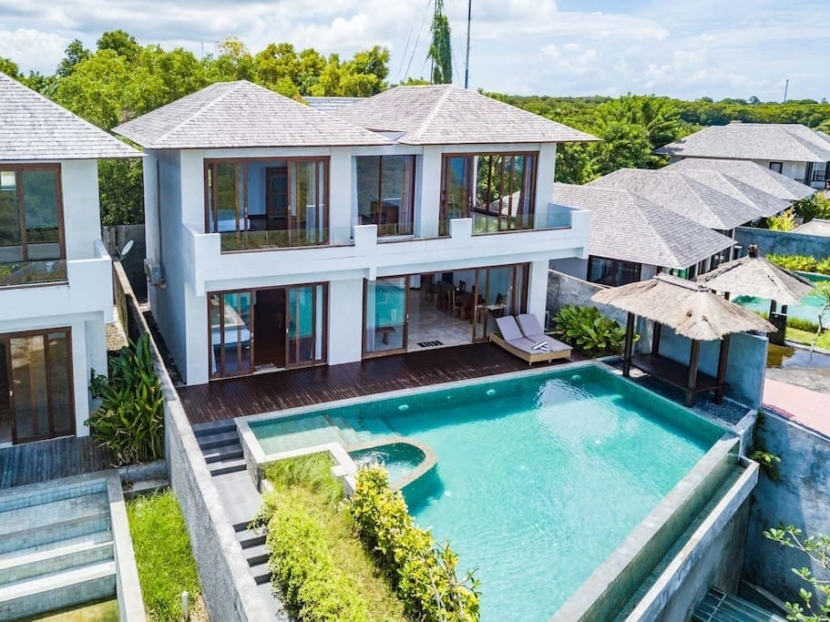 Property Image 2 - Stunning Ocean View 2BR Villa w/ Infinity Pool