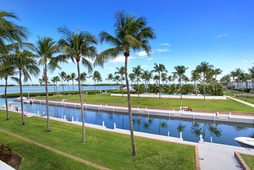 Your own boat slip is located just steps off your back porch.