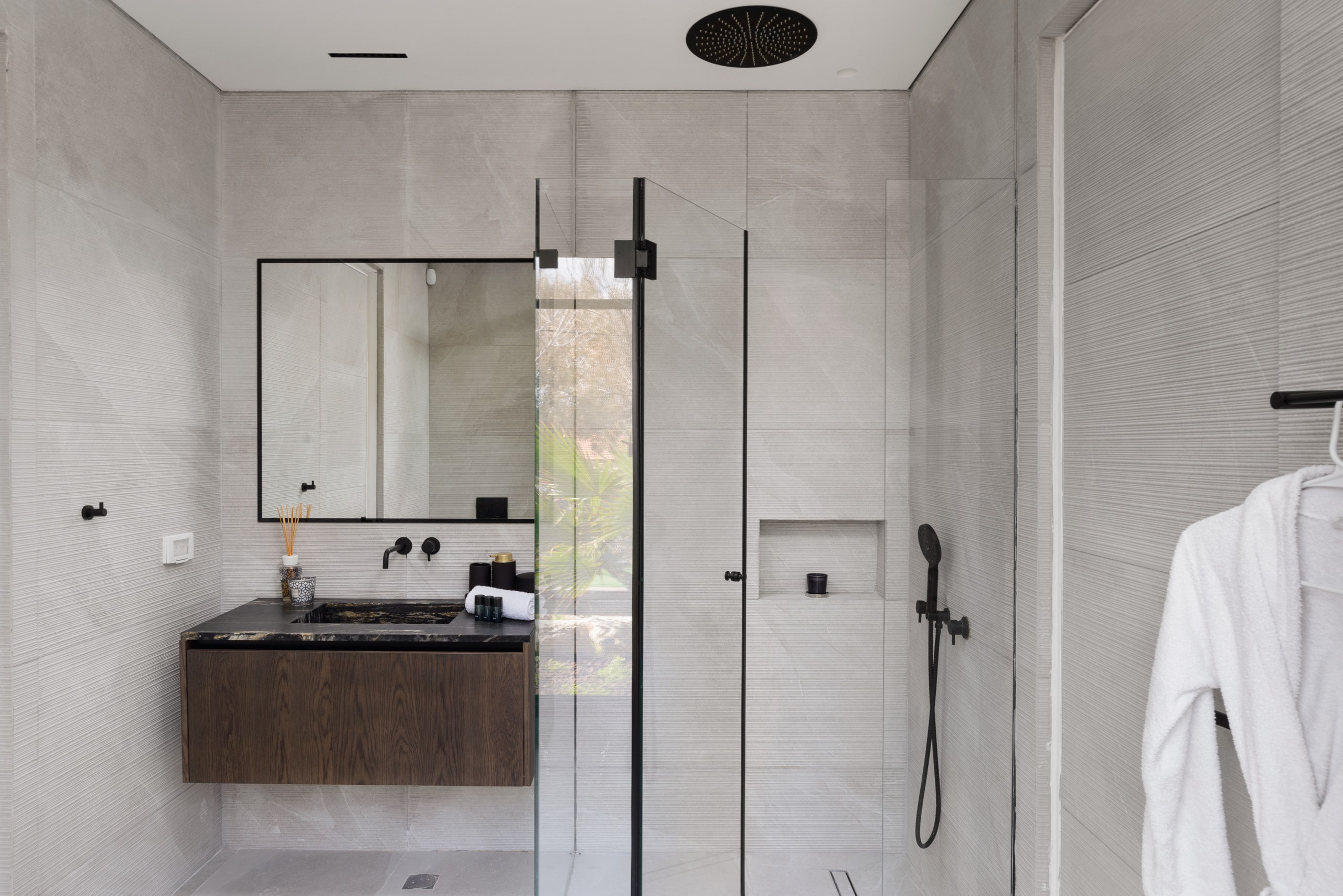 Luxury Villa over the Cliffs & Wild Beach Luxury Villa over the Cliffs & Wild Beach