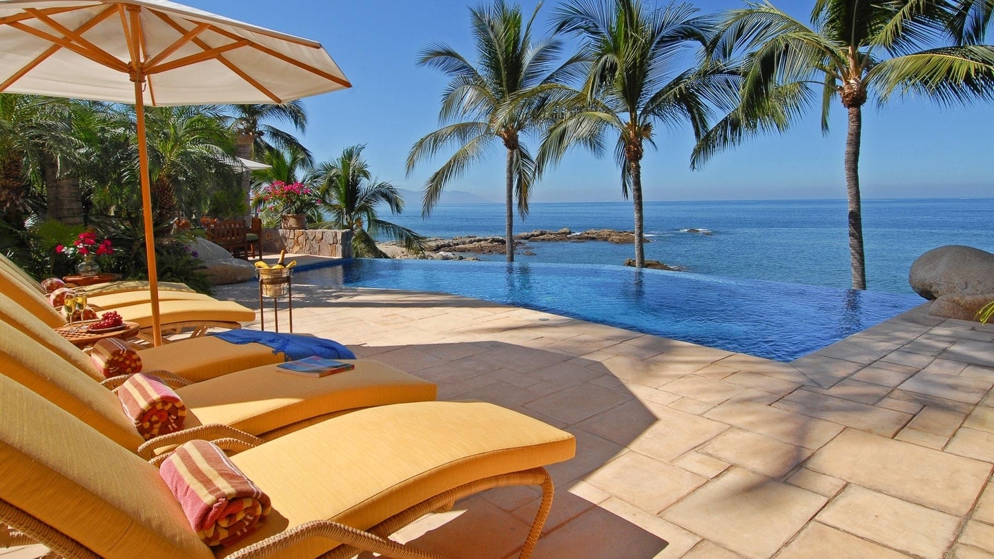 Property Image 1 - Beachfront with Pool and Chef in Puerto Vallarta