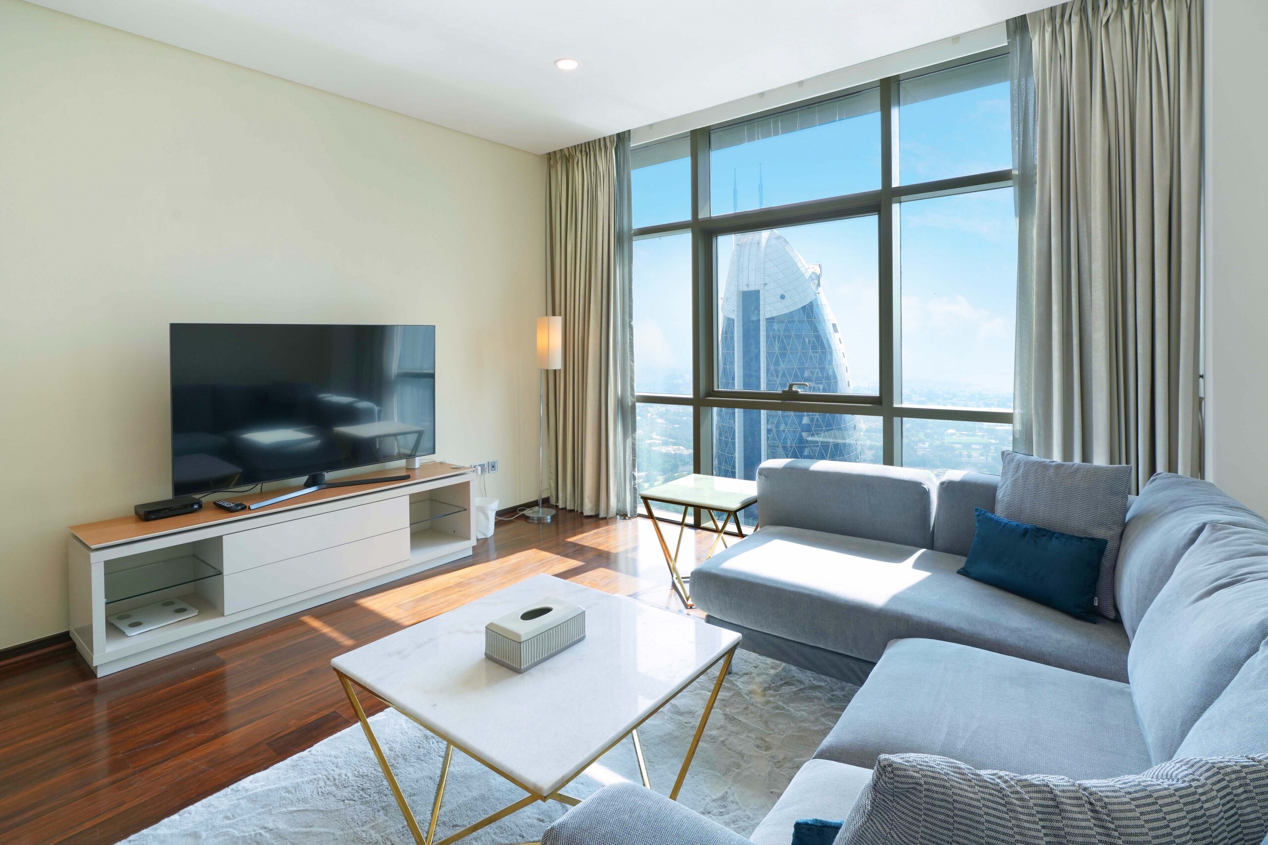 Property Image 2 - High Floor 1BR Apartment at Liberty House, DIFC