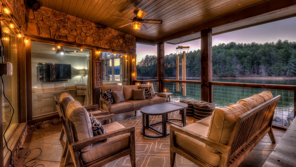 Property Image 2 - Country Roads - Lake Front | Hot Tub | Pool Table | Shuffle Board | Arcades