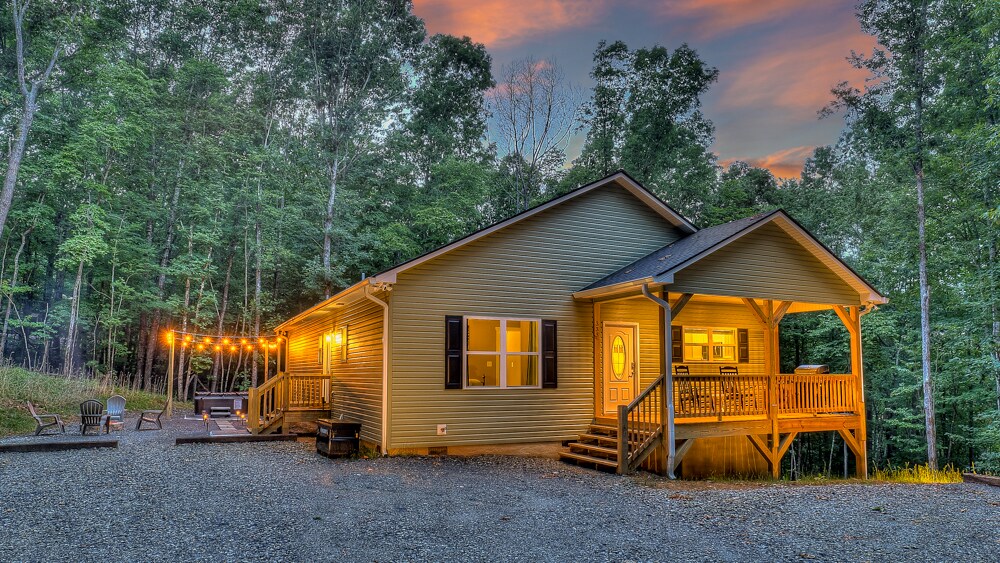 Property Image 2 - Fawn’d Memories - Hot Tub | Fire Pit | Gas Grill