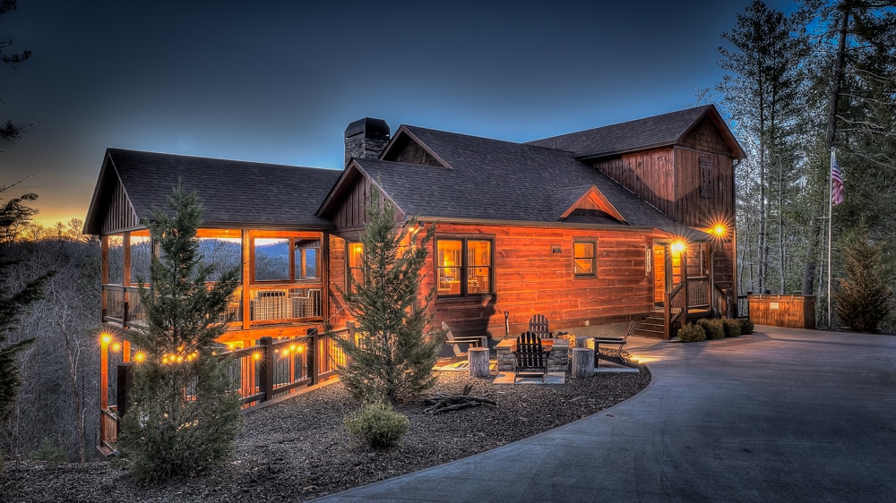 Property Image 1 - Painted Sunset Lodge - Sunset Views | 3 Master Suites | Hot Tub and Outdoor Living | Game Room