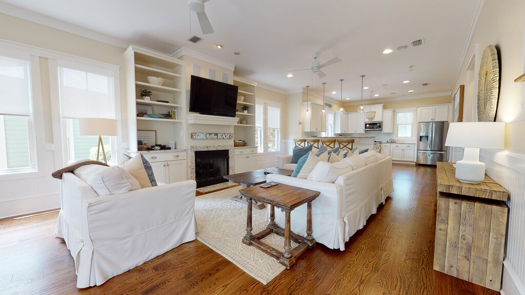 Lovely and bright open-concept first floor home