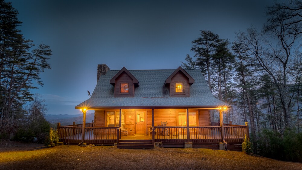 Property Image 1 - The Overlook- Hot Tub | Panoramic Mountain Views | Pool Table | Secluded